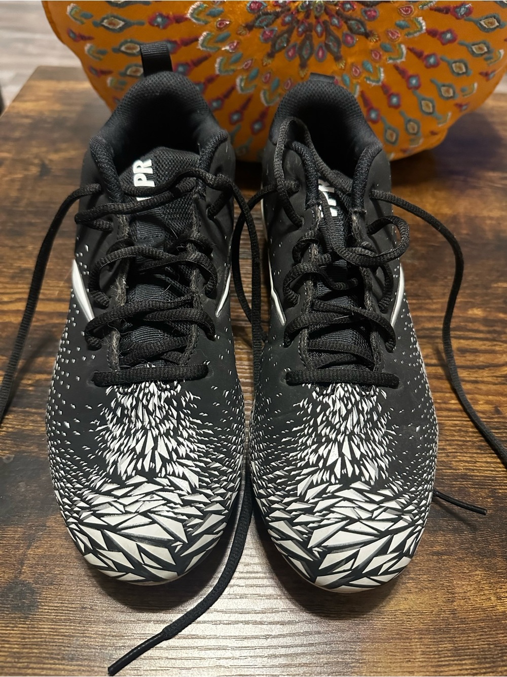 Nike Kids Black and White Patterned Sneakers